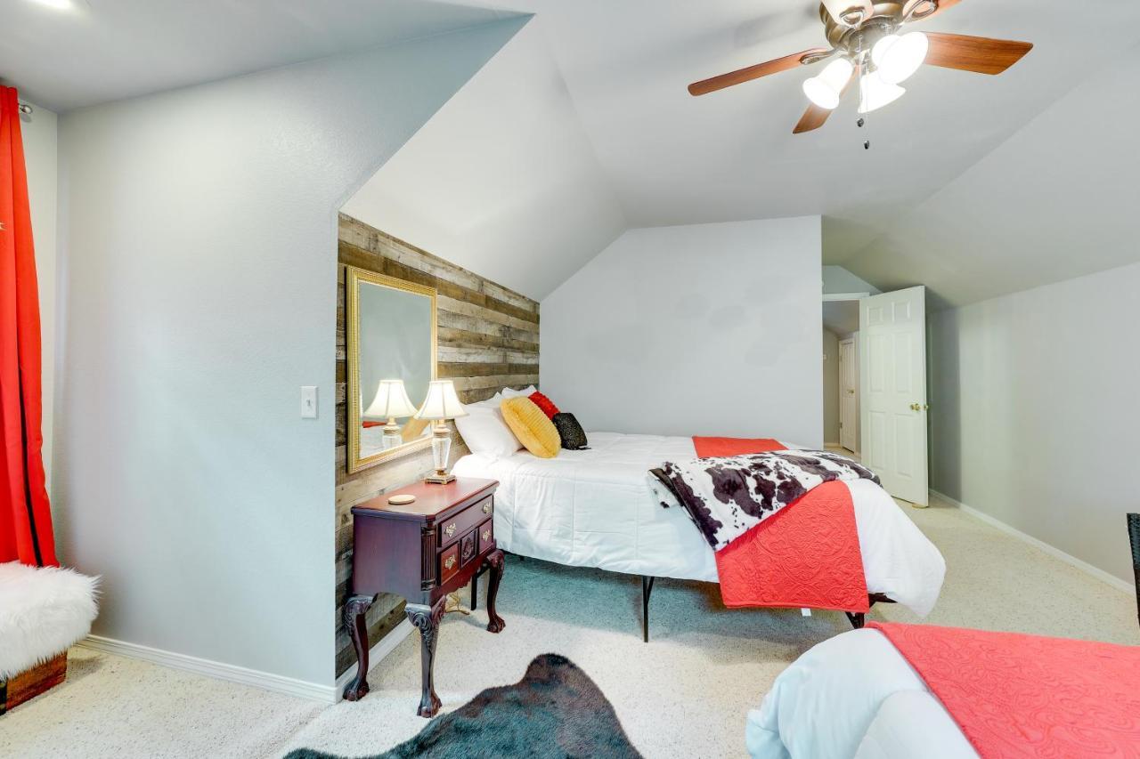 Peaceful Rogers Home Near Beaver Lake! Bagian luar foto